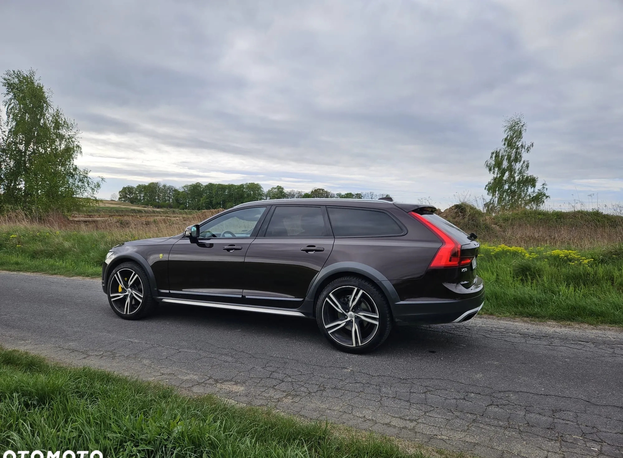 Volvo V90 Cross Country cena 159000 przebieg: 152500, rok produkcji 2019 z Wrocław małe 704